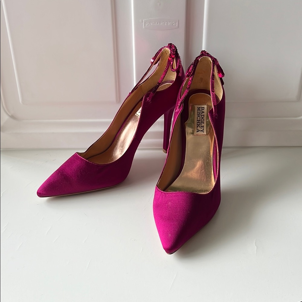Satin Badgley Mischka Stilettos